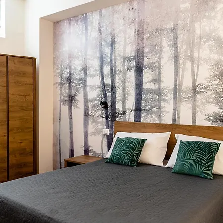 Alexander House Guest house *