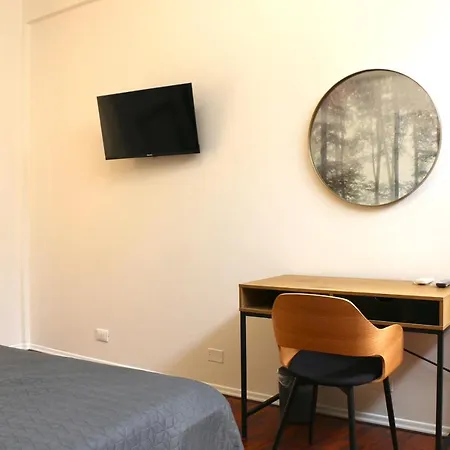 Alexander House Гостьовий будинок Верона